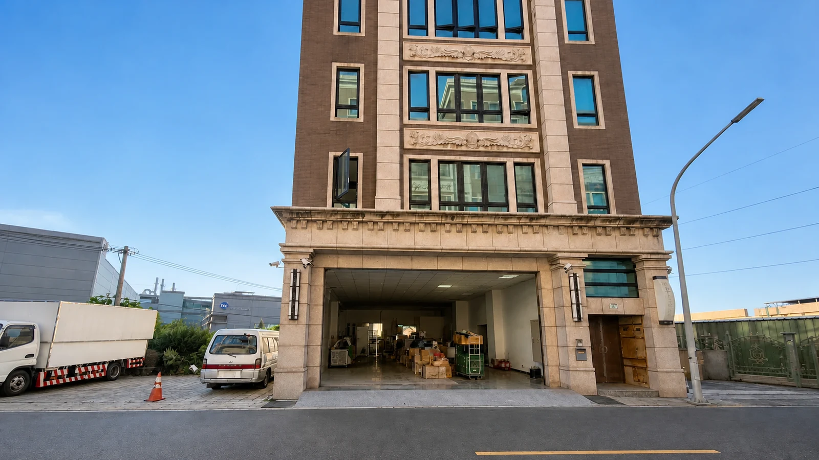 安中街 38 號辦公與營運據點建築外觀